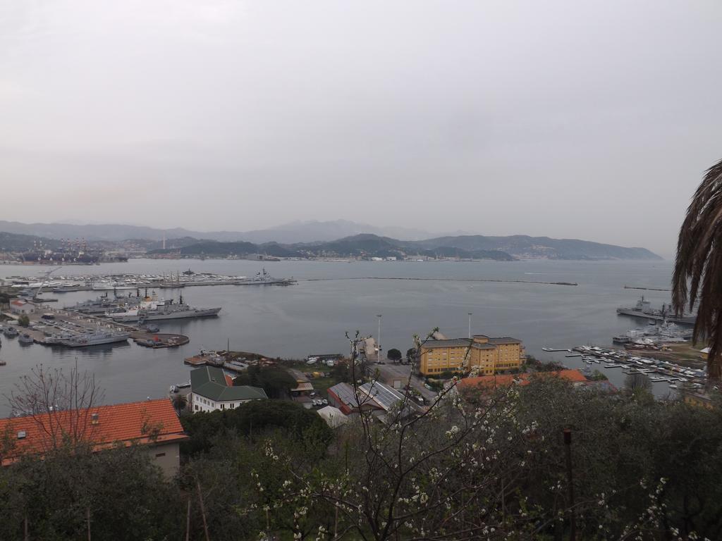 Tre Pini Apartment La Spezia Exteriör bild
